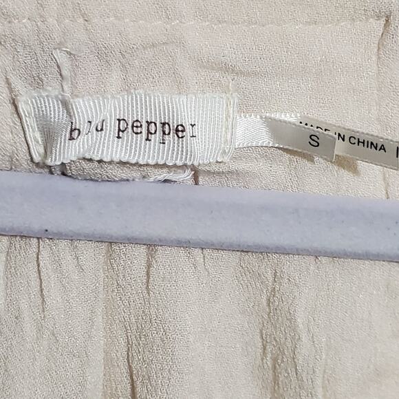 Blu pepper crocheted lace‎ tank top size small - Picture 4 of 7